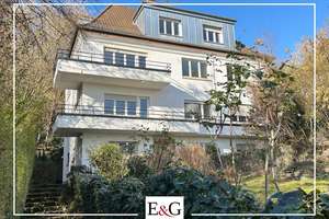 Vierfamilienhaus mit viel Potenzial in bevorzugter Aussichtslage am Killesberg