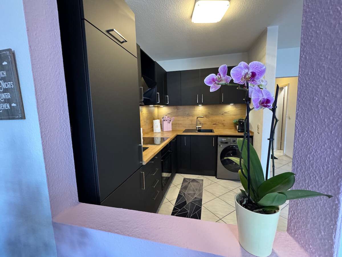 Immobilie in Eppertshausen - 2 Zimmer Maisonette-Wohnung mit Balkon und Kfz-Stellplatz - Bild 1