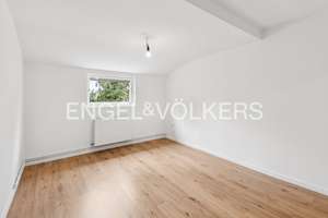 Modernisierte 2-Zimmer-Dachgeschosswohnung in begehrter Lage von Berlin-Lichterfelde – Die vollständige Adresse der Immobilie erhältst du vom Anbieter., 12209 Lichterfelde, Berlin – Vorschaubild 10