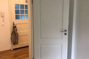 Leipzig-Engelsdorf | Stilvolle 3-Zimmer-Altbauwohnung mit Südbalkon in denkmalgeschütztem Altbau – Die vollständige Adresse der Immobilie erhältst du vom Anbieter., 4319 Engelsdorf, Leipzig – Vorschaubild 9