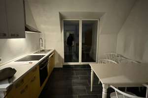 Charmante 2-Zimmer Dachgeschosswohnung. Mit Einbauküche, Balkon und Blick ins Grüne! – Schonnebeckhöfe 134-136, 45309 Schonnebeck, Essen – Vorschaubild 7