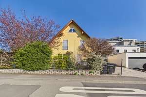 Direkt einziehen & wohlfühlen! Hochwertiges EFH mit Garten und exklusiver Ausstattung in Wiesbaden! – Die vollständige Adresse der Immobilie erhältst du vom Anbieter., 65187 Biebrich, Wiesbaden – Vorschaubild 1
