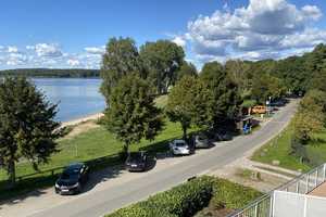 Direkter traumhafter Seeblick – exklusives Wohn- & Ferienobjekt in erster Reihe am Plauer See! – Fünfseen, Mecklenburgische Seenplatte (Kreis), 17213 Müritz (Kreis) – Vorschaubild 9