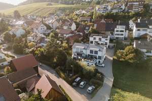 Exklusives, neuwertiges Zweifamilienhaus, 183 m²+ 68 m² in besonders ruhiger Südwest-Aussichtslage. – Die vollständige Adresse der Immobilie erhältst du vom Anbieter., 71364 Winnenden – Vorschaubild 24