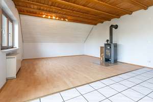 Für die große Familie – Zweifamilienhaus mit Potenzial in ruhiger Lage – Die vollständige Adresse der Immobilie erhältst du vom Anbieter., 78315 Radolfzell am Bodensee – Vorschaubild 12