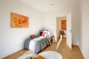 Property thumbnail 12