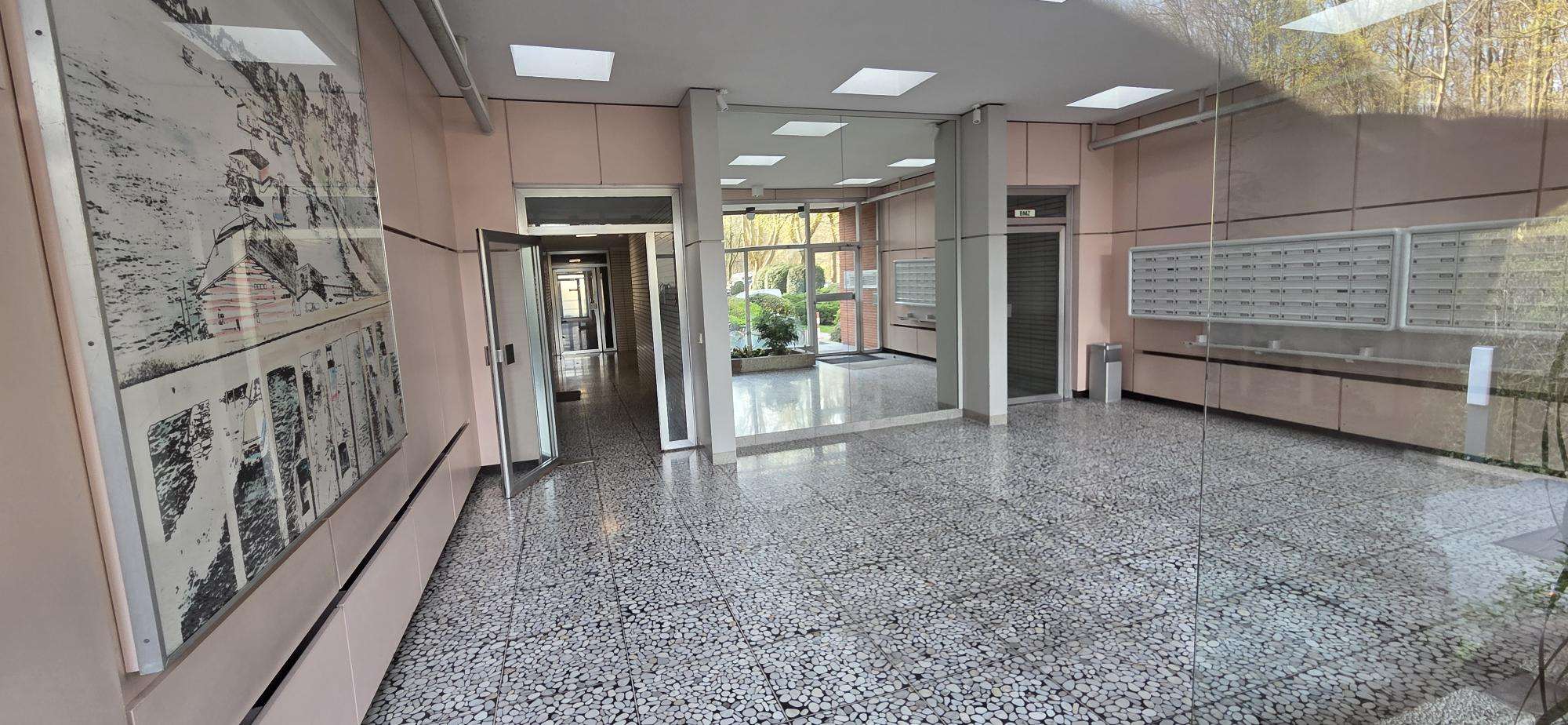 --RODENKIRCHEN--Rheinblick - attraktive 3-4 Zi. Wohnung mit großem Balkon, Köln – Bild 4