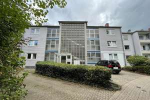 Möblierte 1-Zimmer-Wohnung mit EBK in Düsseldorf-Holthausen - Direktbus zur HHU – Die vollständige Adresse der Immobilie erhältst du vom Anbieter., 40589 Holthausen, Düsseldorf – Vorschaubild 1