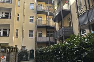 TOTAL SÜSSE 2 (1,5) ZIM-WHG. MIT SEHR GR. BALKON IN RUHIGEM ALTBAU UNWEIT SPREE-ARM IN MITTE/MOABIT – Ufnaustr. 13, 10553 Moabit, Berlin – Vorschaubild 10