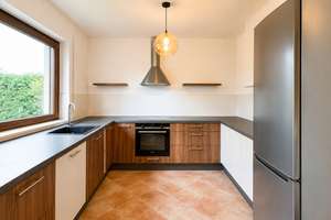 Freistehendes Einfamilienhaus in schöner Lage von Bergen Enkheim – Die vollständige Adresse der Immobilie erhältst du vom Anbieter., 60388 Bergen-Enkheim, Frankfurt am Main – Vorschaubild 9