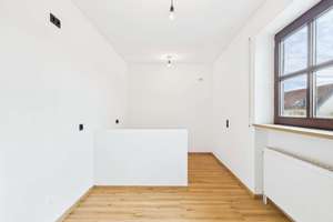 Erstbezug nach Modernisierung: Großzügige 3-Zimmer-Wohnung mit Balkon in begehrter Lage! – Die vollständige Adresse der Immobilie erhältst du vom Anbieter., 93051 Kumpfmühl-Ziegetsdorf-Neuprüll, Regensburg – Vorschaubild 8