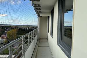 Renovierte 3-Zimmer-Wohnung mit großem Balkon im 12. Stock – Heckenrosenweg 11, 86156 Bärenkeller, Augsburg – Vorschaubild 14