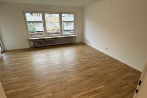 3 Zimmer, Neu saniert, ruhige Lage (Video !!) mit Balkon -  Hochparterre L – In der Felderhütten 63, 51371 Bürrig, Leverkusen – Vorschaubild 3
