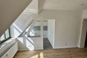 Schöne helle 2 Zimmer Wohnung im Dachgeschoss – 4318 Anger-Crottendorf, Leipzig – Vorschaubild 5