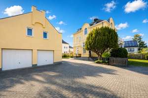 Kapitalanlage mit Villenflair – 7 Wohneinheiten inklusive freier Maisonettewohnung zum Selbstbezug – Die vollständige Adresse der Immobilie erhältst du vom Anbieter., 53127 Ippendorf, Bonn – Vorschaubild 2