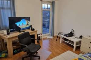 Helle 2-Zimmer Wohnung mit Balkon im 2. OG in Jena-Nord – Löbstedter Straße 39, 7749 Jena-Nord, Jena – Vorschaubild 4