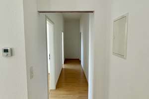 Wohnung im Erdgeschoss mit Tageslichtbad & Wohnküche in Rheinnähe – Hohlstraße xx, 55130 Weisenau, Mainz – Vorschaubild 10