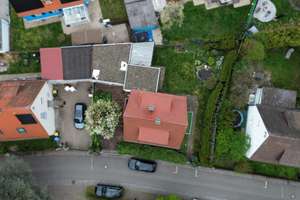 Aus Bestand wird Ihr Zuhause - Freistehendes EFH mit Anbau in Nürnberg-Nord – Die vollständige Adresse der Immobilie erhältst du vom Anbieter., 90411 Marienberg, Nürnberg – Vorschaubild 2
