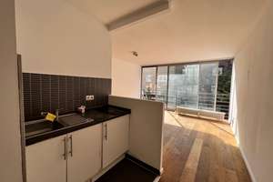 Attraktives Apartment mit Pantryküche in zentraler Lage von Düsseldorf
