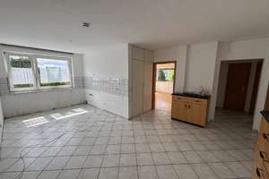 Helle  und  freundliche 5-Zimmer-ETW mit Garten, Terrasse und 2 Stellplätzen ! – Die vollständige Adresse der Immobilie erhältst du vom Anbieter., 40822 Mettmann – Vorschaubild 6