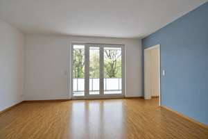 Ein Volltreffer für Singles: 
"Attraktive Helle 2-Zimmer-Wohnung mit Blick ins Grüne" – Die vollständige Adresse der Immobilie erhältst du vom Anbieter., 21035 Bergedorf (Ortsteil), Hamburg – Vorschaubild 2