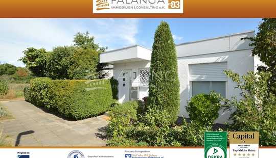 Bild von FALANGA IMMOBILIEN-Begehrter großer Bungalow in prima Zustand und top Grünlage in Mörfelden-Walldorf
