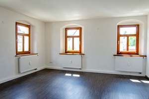 Besonderes Wohnhaus mit Charme – ehemaliges Gemeindehaus, vielseitig nutzbar – Die vollständige Adresse der Immobilie erhältst du vom Anbieter., 92281 Königstein – Vorschaubild 19