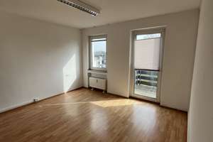 2-Zimmer Dachgeschosswohnung in Düsseldorf-Lohausen – Niederrheinstraße 185, 40474 Lohausen, Düsseldorf – Vorschaubild 5