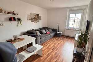 2 Zi Wohnung mit Einbau-Küche Zentrum, uninah, Strassenbahn, Balkon ins Grüne, 2 abschl. Kammern, Wä – Reitbahnstrasse 23a, 9111 Chemnitz – Vorschaubild 3