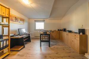 Property thumbnail 10