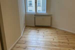 Modernisiert mit 2 Zimmern, Einbauküche, Balkon und Duschbad – Amsterdamer Straße 18, 13347 Berlin – Vorschaubild 4