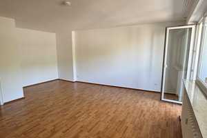  2-Zimmer-Wohnung mit Balkon in Koblenz – Frankenstraße 23, 56068 Koblenz – Vorschaubild 1