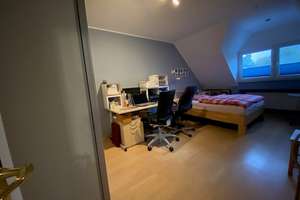 Top ausgestattete Doppelhaushälfte mit Garage im wunderschönen Ortsteil Krefeld-Bockum.!! – Stippergath 5a, 47800 Bockum, Krefeld – Vorschaubild 16