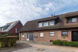 Geräumige Maisonettewohnung mit viel Potenzial  - 7 Zimmer, mit Terrasse und Garten – Die vollständige Adresse der Immobilie erhältst du vom Anbieter., 46395 Bocholt – Vorschaubild 11