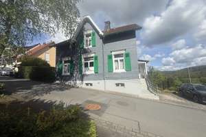 JA, zum gepflegten Zweifamilienhaus mit großem Garten und Stellplätzen in Wuppertal-Beyenburg – Die vollständige Adresse der Immobilie erhältst du vom Anbieter., 42399 Langerfeld-Beyenburg, Wuppertal – Vorschaubild 2