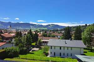 Wohnhaus mit Einliegerwohnung, Traumhafte Lage, einzigartiges Panorama in Oberstaufen – Oberallgäu (Kreis) – Vorschaubild 3