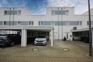 *Wieder verfügbar* Neuwertiges Reihenmittelhaus in Stukenbrock – Die vollständige Adresse der Immobilie erhältst du vom Anbieter., 33758 Schloß Holte-Stukenbrock – Vorschaubild 1