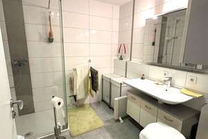 Großzügige 3,5 Zimmerwohnung mit Einbauküche und Balkon – Montafonstraße 29, 88045 Friedrichshafen – Vorschaubild 11