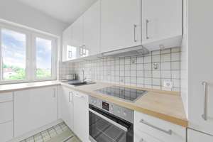 Charmante Gartenaussicht trifft modernen Wohnkomfort mit Balkon – Die vollständige Adresse der Immobilie erhältst du vom Anbieter., 14052 Westend, Berlin – Vorschaubild 13