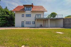 Wohnhaus mit Scheune in traumhafter Aussichtslage – Die vollständige Adresse der Immobilie erhältst du vom Anbieter., 74629 Pfedelbach – Vorschaubild 8