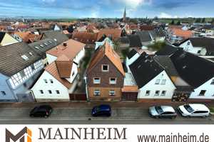 Einladendes Mehrgenerationenhaus mit Einliegerwohnung und Wohlfühl-Flair – Darmstadt-Dieburg (Kreis) – Vorschaubild 1