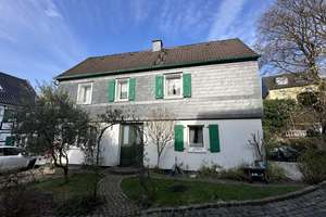 "Charmant & Gemütlich" SG- Hästen * Freistehendes Fachwerkhaus in freundlicher Hofgemeinschaft !