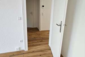 Attraktive Dachgeschoss-Wohnung in zentraler Lage im Essener Süden – Ruhrallee 61, 45138 Huttrop, Essen – Vorschaubild 5