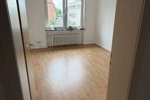 Helle 3-Zimmer-Wohnung mit Balkon in Bonn Castell  – Die vollständige Adresse der Immobilie erhältst du vom Anbieter., 53117 Graurheindorf, Bonn – Vorschaubild 17
