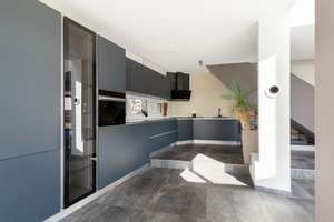 Penthouse-Gefühl im eigenen Haus – moderne Designvilla mit Dachterrassen und Wärmepumpe – Die vollständige Adresse der Immobilie erhältst du vom Anbieter., 13053 Alt-Hohenschönhausen, Berlin – Vorschaubild 11