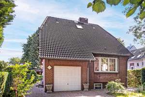 Charmantes Einfamilienhaus mit Anbaupotenzial in ruhiger Lage von Eidelstedt – Die vollständige Adresse der Immobilie erhältst du vom Anbieter., 22523 Eidelstedt, Hamburg – Vorschaubild 2