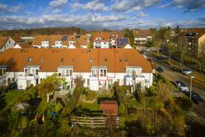 +++ renovierte DG-Maisonette - sep. Zugang - S-Blk. mit Blick ins Grüne - inkl. EBK & Kfz-Stpl. +++ – Mercatorweg 57, 70439 Stammheim-Süd, Stuttgart – Vorschaubild 23