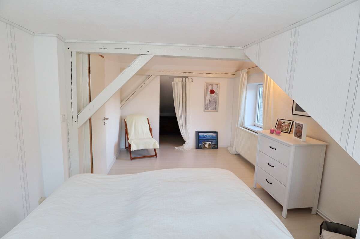 Immobilie in Hasenkrug - Umfangreich Saniertes Einfamilienhaus in Hasenkrug - Bild 0