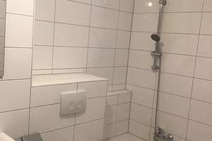 Neues Zuhause mit Balkon! Renovierte 2-Zimmer-Wohnung ab sofort frei – Gibitzenhofstr. 88 d, 90443 Steinbühl, Nürnberg – Vorschaubild 3