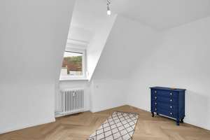 Provisionsfrei: Renovierte Wohnung mitten in Stuttgart mit Blick auf Weinberge und Grabkapelle – Degenfelder. Str. 3, 70327 Wangen, Stuttgart – Vorschaubild 9
